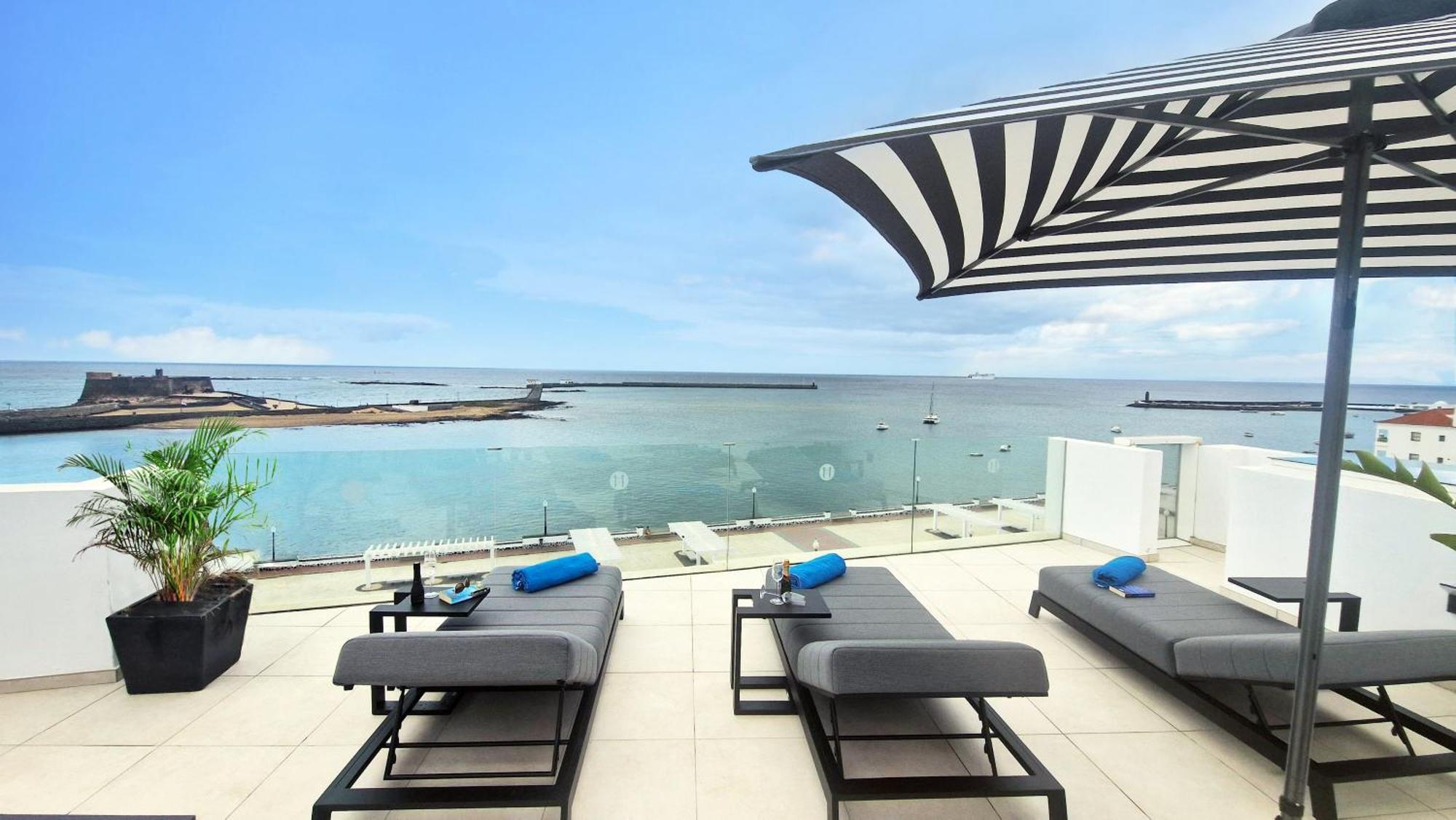 Blue Marina Suites - Boutique Apartments Arrecife Kültér fotó