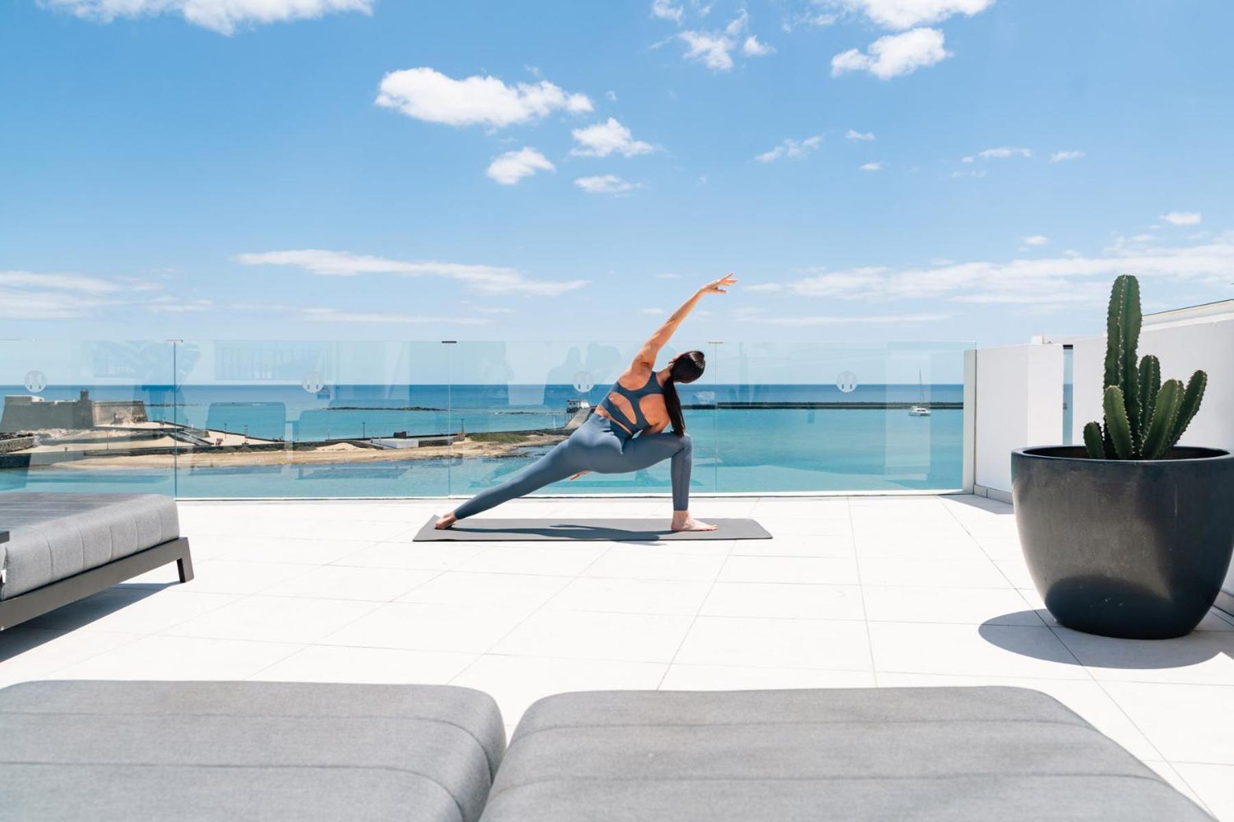 Blue Marina Suites - Boutique Apartments Arrecife Kültér fotó